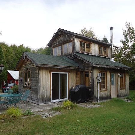 Chalet Saint-Thomas LʼAnse-Saint-Jean Extérieur photo