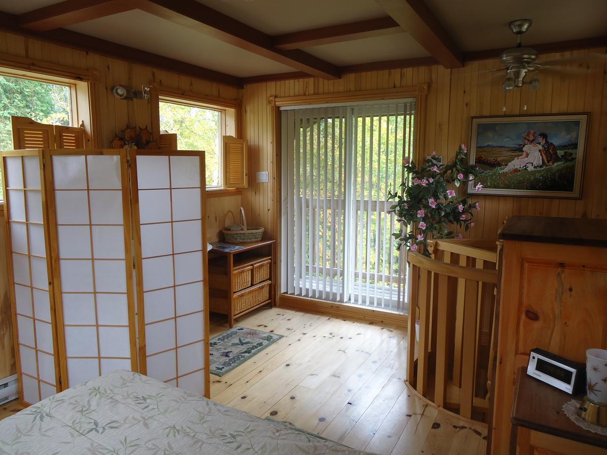 Chalet Saint-Thomas LʼAnse-Saint-Jean Extérieur photo