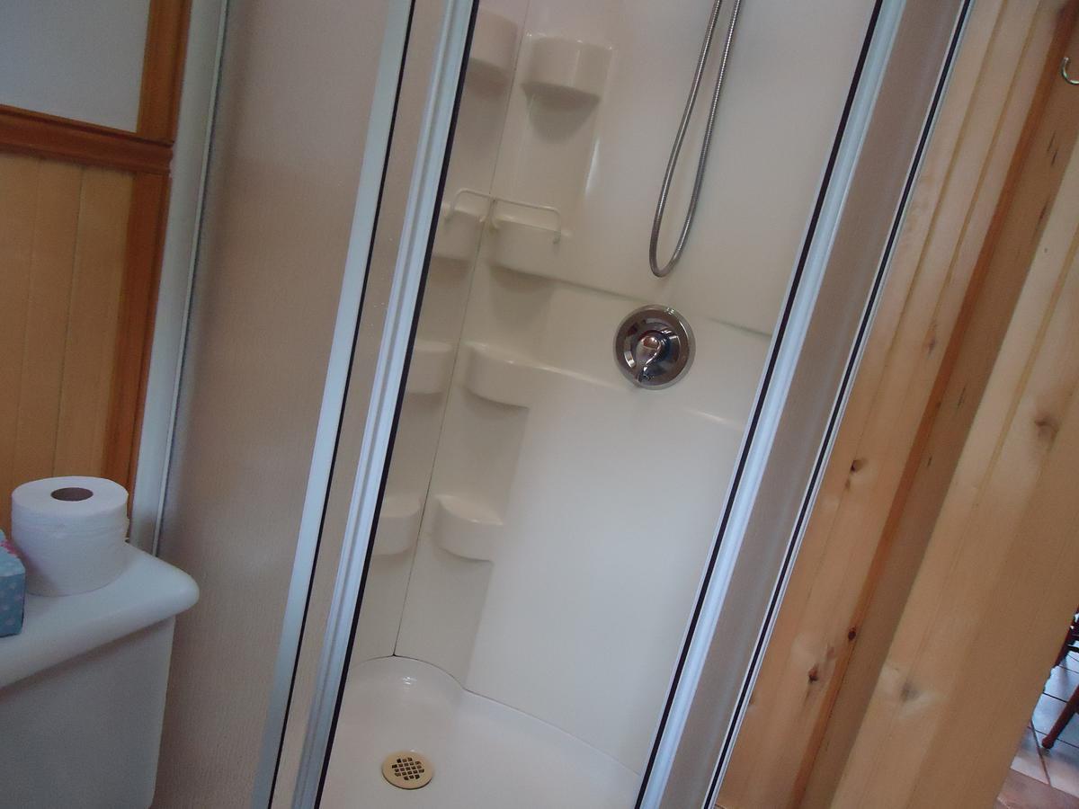 Chalet Saint-Thomas LʼAnse-Saint-Jean Extérieur photo